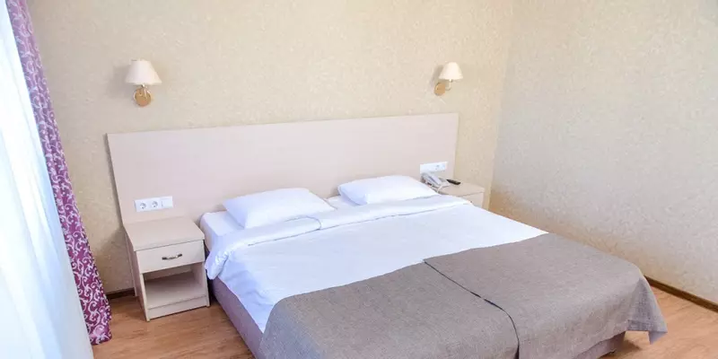 room_40ff4a6f-344f-4b94-9ece-9a58fc9209b8