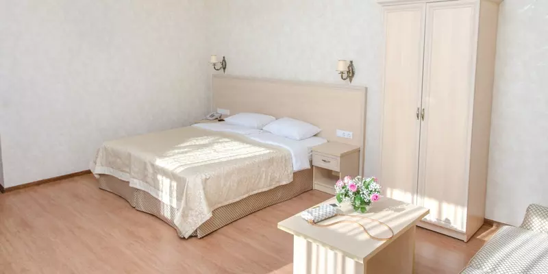 room_59231e27-9ec7-4428-baaf-728d2ca1109d