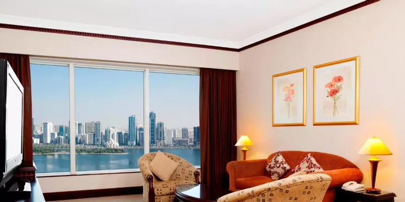 room_b1ad9867-cb7e-4f84-a77d-d860a54ab555