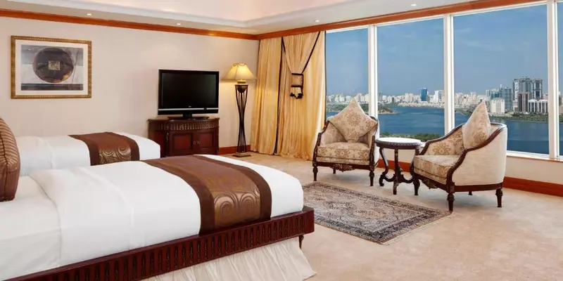 room_bebb8294-cf36-40c9-8206-7b93cd6b0b7a