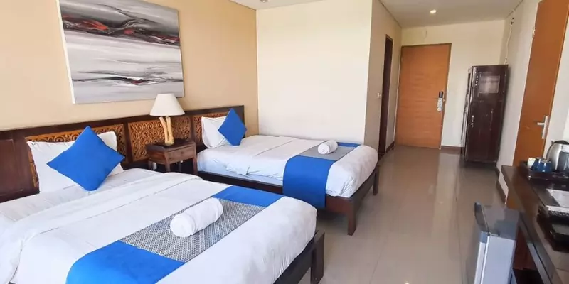 room_14c6a9d1-40fe-463d-aa21-937a572023cf