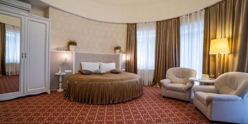 room_d4312515-8c0f-4e12-be94-beb1e2c06200.jpg