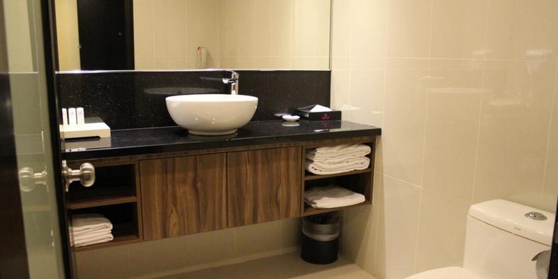 room_26f18dcb-3bd6-4775-b1f7-cbfb391b32a4.jpg