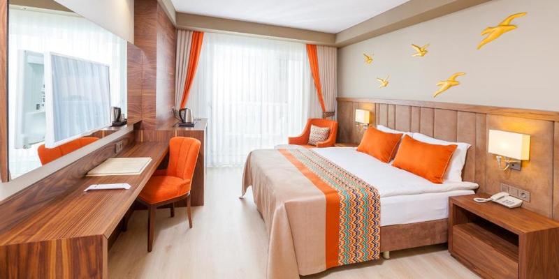 room_3d2a54e2-9312-4dc2-9ada-d4299f9bde85.jpg
