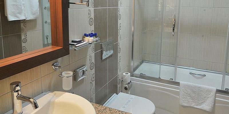 room_bb4ad8ba-df5b-47d5-8b3a-4926f4070cbd.jpg