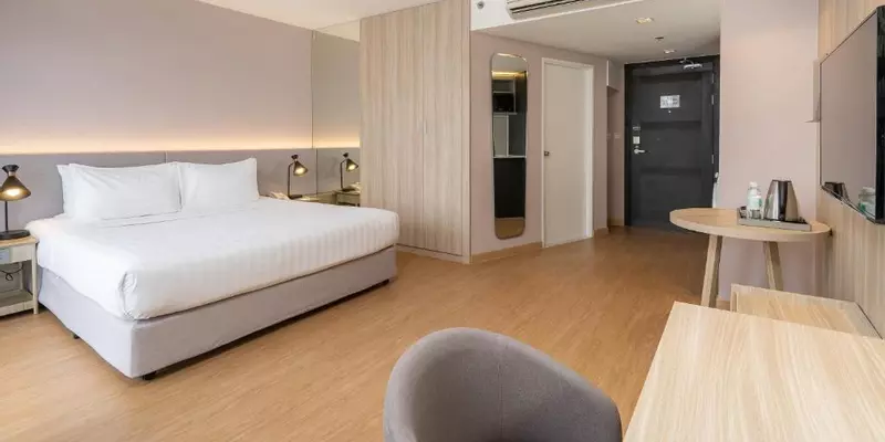 room_1c29e1f4-a822-4f3d-8b34-c647e52f4dc4.jpg