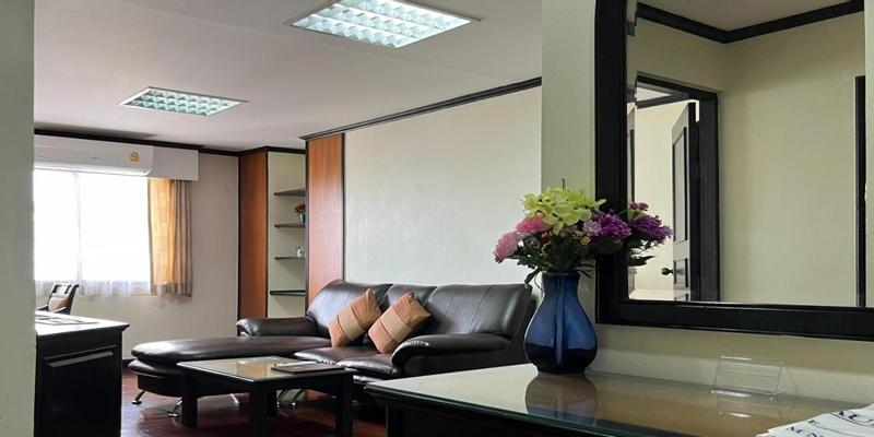 room_f99bcddf-e243-4f35-b614-856e2809b80f.jpg