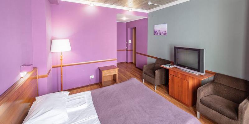 room_40a2fe98-9326-4747-85d0-f561d9dbc104.jpg