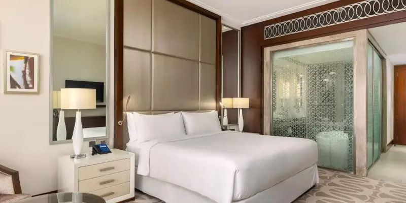 room_7a2d3397-f842-4804-9107-b114453fd4d3