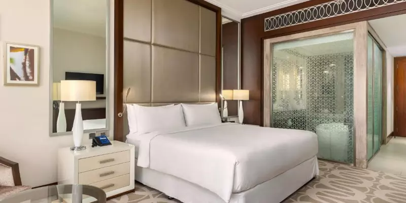 room_b2ae47a6-c3dc-4b14-b90c-e8fef62ef714