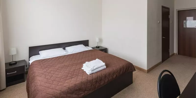 room_8e1a9061-4e80-47ed-8473-f72f1efdecf2.jpg