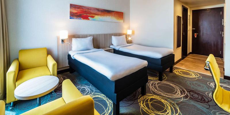 room_4bbda0cd-bedc-434d-a290-ac22a97d48ce