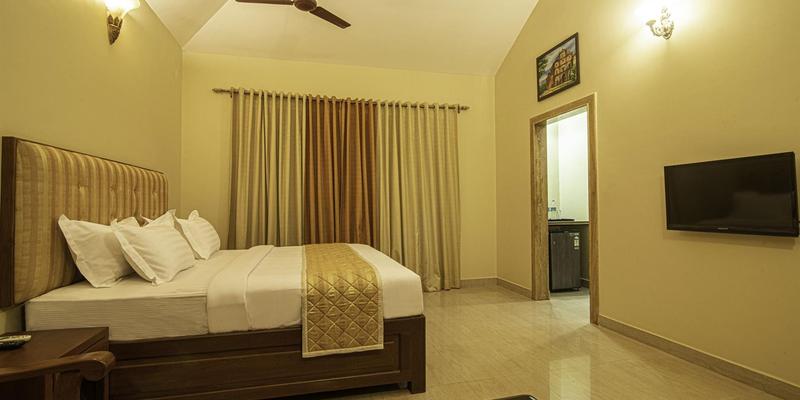room_2b40bf00-ea70-42ad-99b9-e8b5f2697373.jpg
