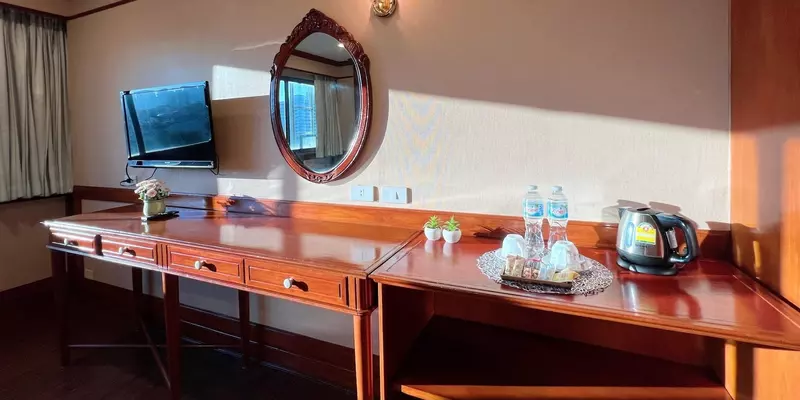 room_80ee0231-9a18-4913-992f-80225d8d9066.jpg
