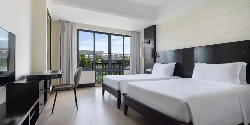 room_6acdf0c2-1977-49c4-abbe-d684a5929ec8
