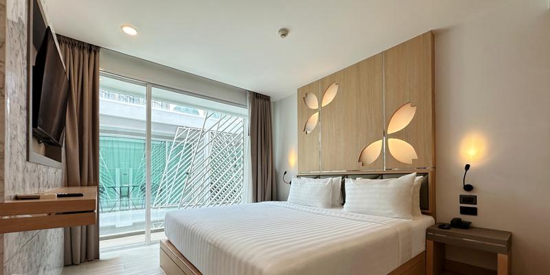 room_91246d24-69fe-48bd-a233-e84b34ccba79