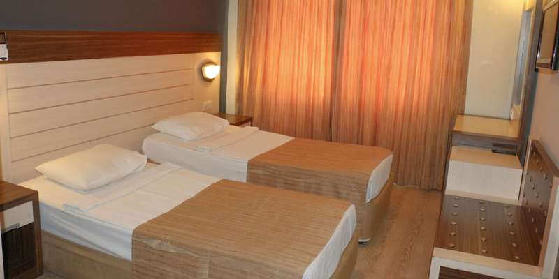 room_7284efad-170e-435e-9e18-27df214601ee