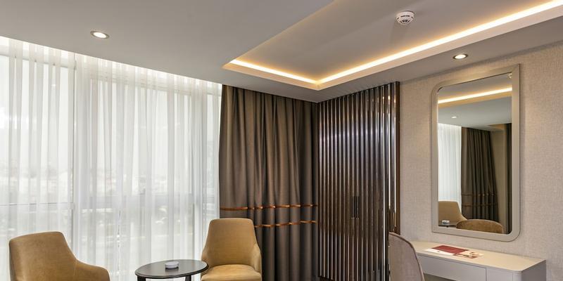 room_9d9cbe9c-ebfe-4293-b364-0e1c5bc2995a.jpg