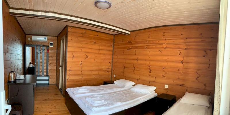 room_05583b8b-3418-4244-affc-3f65190a0db5