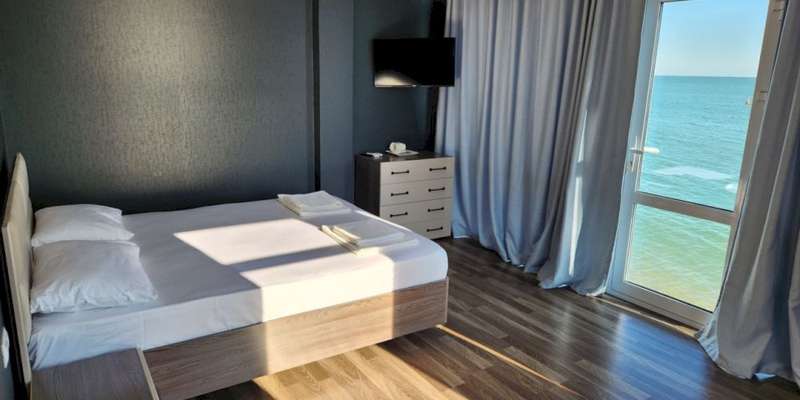 room_2507b8d7-ea60-4271-b162-8a0daf64efae