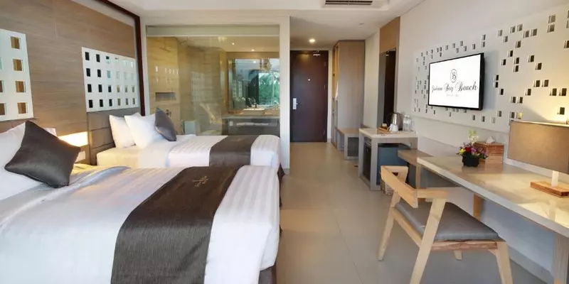 room_e3226c0e-8d0d-4091-92e9-624e01dadfcc.jpg
