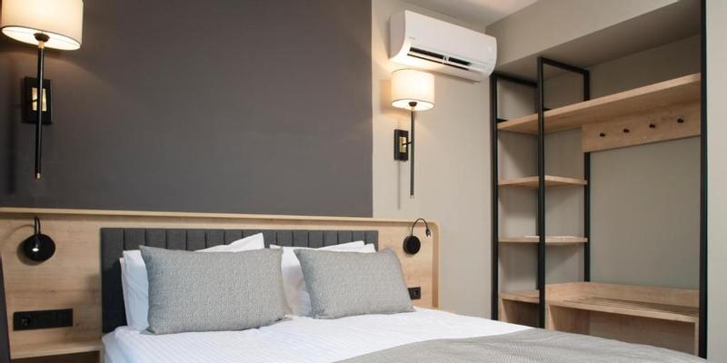 room_6aaf6957-7052-44a6-91df-5b5d2e9852e6
