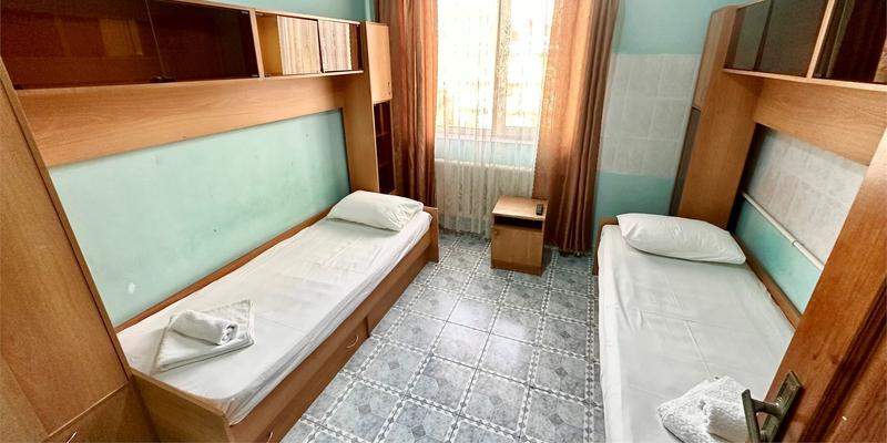 room_dfad652e-6922-4cbe-91ba-74661cf58624