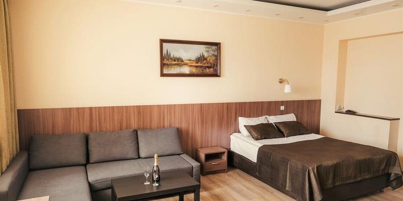room_97a5f91c-1fd7-4e37-aa9b-037e1082cceb.jpg