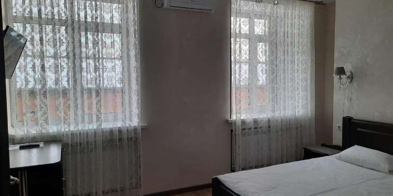 room_57ad9c04-c6b6-4b75-b70f-f814e96db635.jpg
