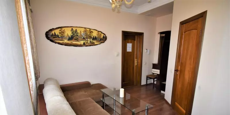 room_26ded3d9-4270-498a-a8dd-dd7f8ed2efbd.jpg