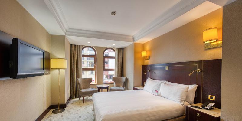 room_8e956dfe-2674-4707-ae69-0e3341a50a7b