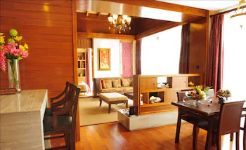room_fc0ddc50-ce6d-406c-a3dd-c1c254cb7a8a.jpg