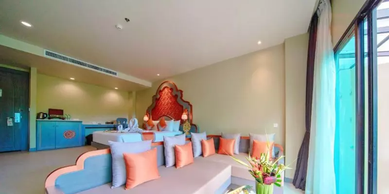 room_2f1bf072-8e4c-4ee3-9621-62c1074d35c5