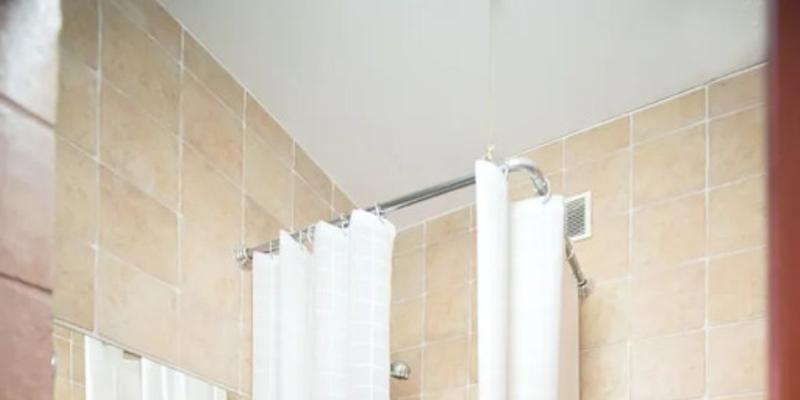 room_e4456ccc-5c76-46b8-a67d-df949a5e4ced.jpg