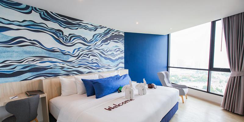room_24e005ec-5eca-45b8-bc21-d822b93886bc