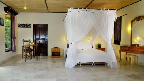 room_0d8d9234-7c88-45b0-83da-36a43c4e09f3.jpg