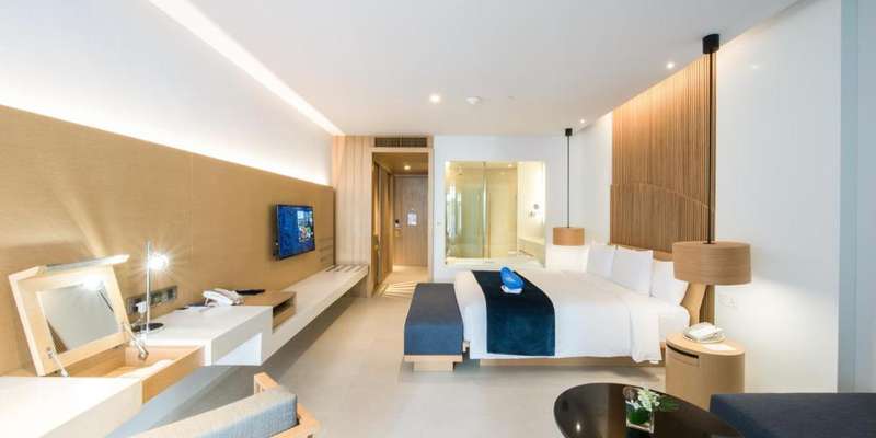 room_82f91043-02a3-43e4-8cd8-1e5a136c8dff