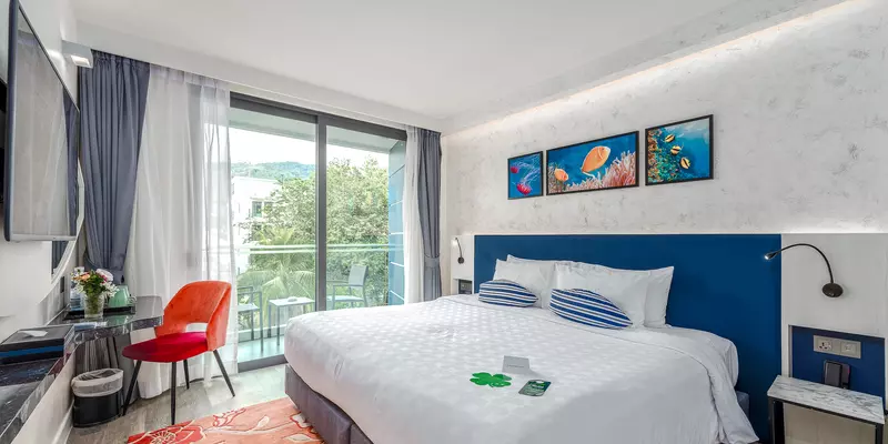 room_d7fbea27-6bec-4680-8eed-08f4659fb0c0