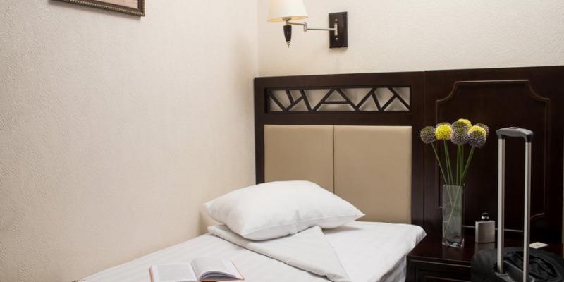 room_e48ebca5-77cb-4ec4-a21d-15a0f47c8c27.jpg