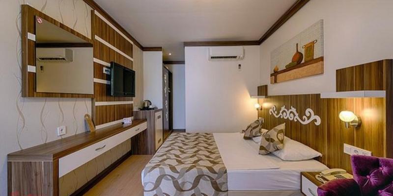 room_80aaead9-4fcf-48e2-91e7-fb4e6092fbef
