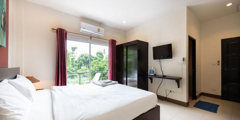 room_d205beb4-a3c8-4f3c-a922-ee2218c92aa7.jpg