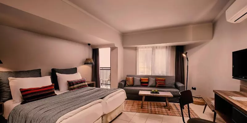 room_2ae33d01-c4ba-46e1-970b-720fa648b24a.jpg
