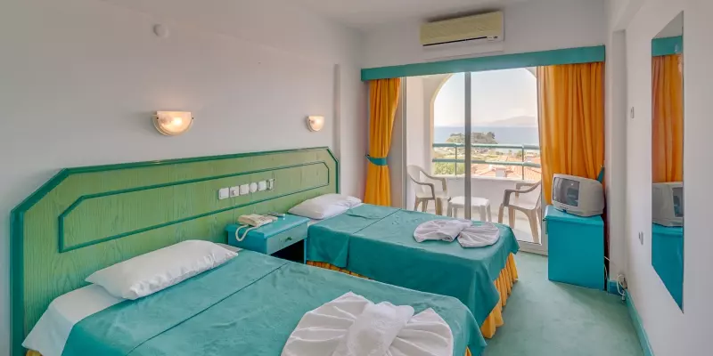 room_e9020ac6-26da-454c-9cb5-6c4ff9cbe78b