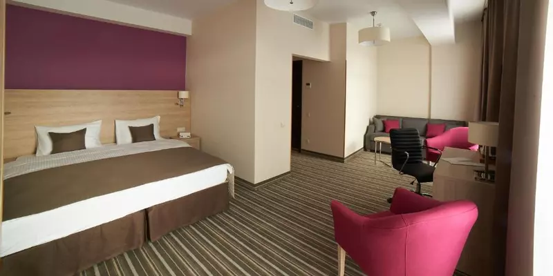 room_a5fde016-d76e-415f-a5f9-2d44ff59bc8e.jpg