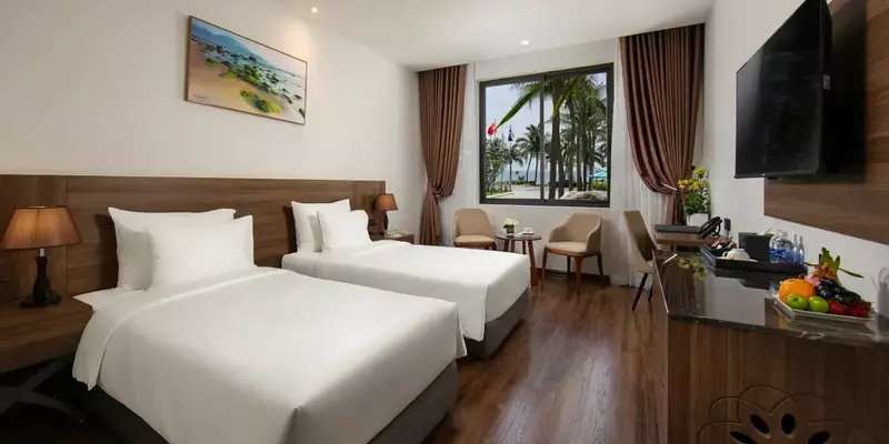 room_9adb2d8f-21c5-417d-ad6b-d04167fdb0f7