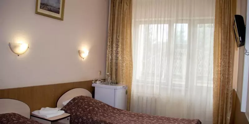 room_c168e935-6ed0-4d30-b2b1-e656cece1bcc.jpg