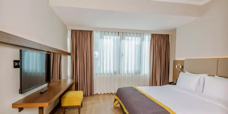 room_240a4035-e4be-4e89-b99d-81f8aabe68a1.jpg