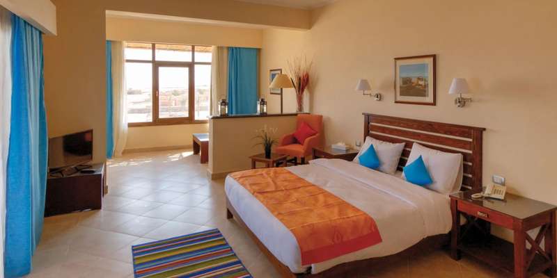 room_8347f32a-395a-43c4-b933-85ac240d378e