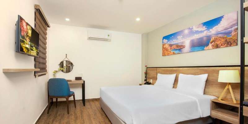 room_b1c5c2f3-b5a6-4696-a122-aecae0819e2f.jpg