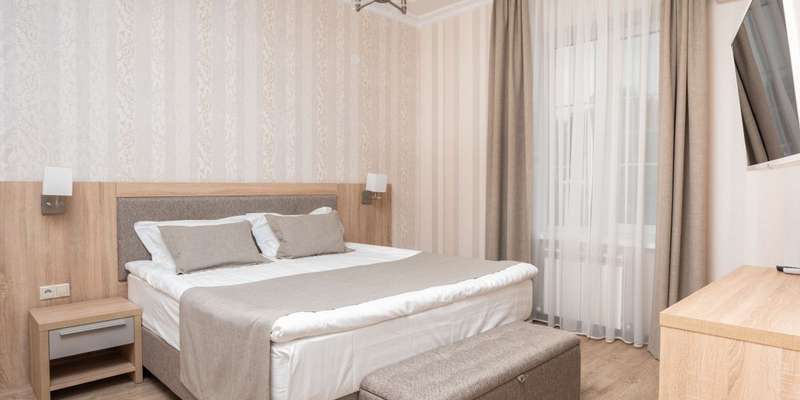 room_b54f8ab2-50c5-4d4b-920d-54af78ea5b8f